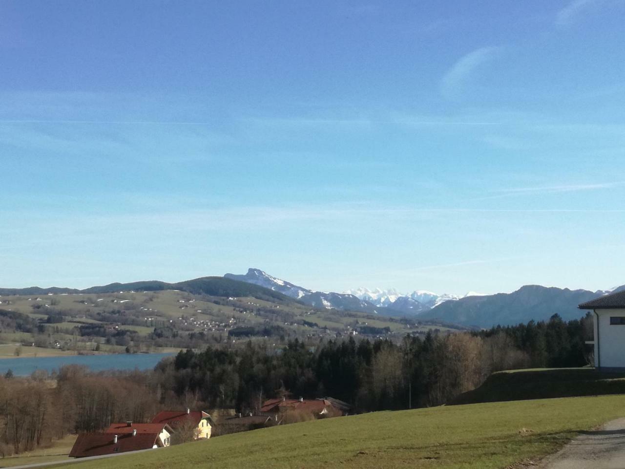 Ferienhaus Mitterbauer Oberhofen am Irrsee Екстериор снимка